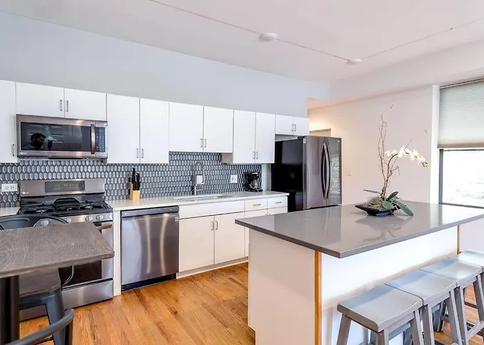 Goose Island Downtown Prime Location With Access To Patio Chi - 1 Hébergement de vacances